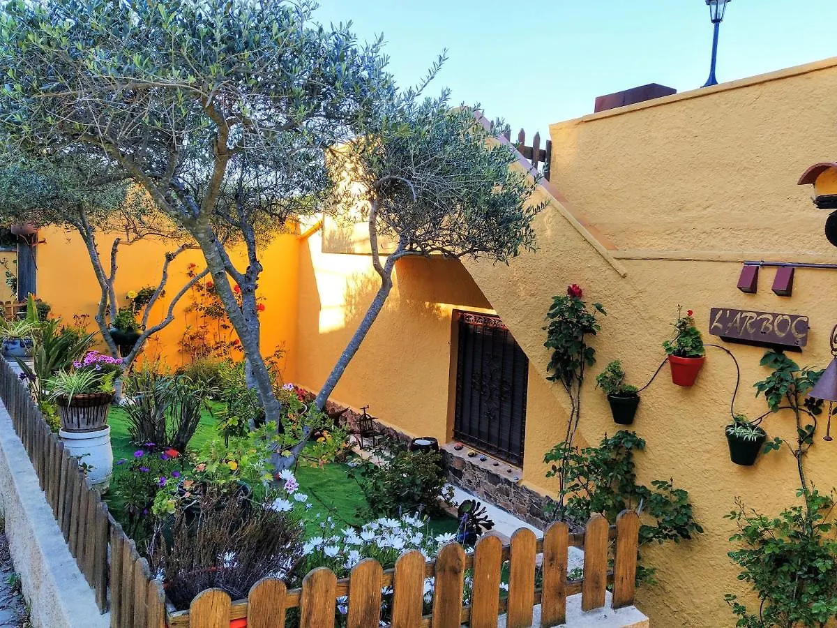 L'Arboc Villa Vall-Llobrega Spain