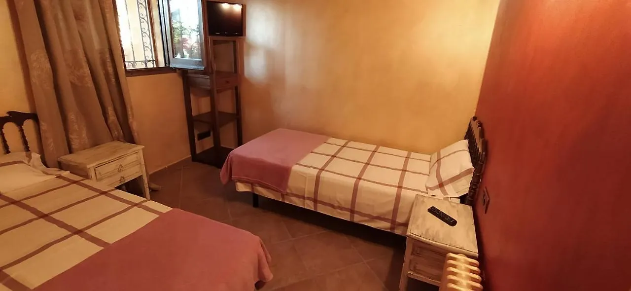 L'Arboc Villa Vall-Llobrega